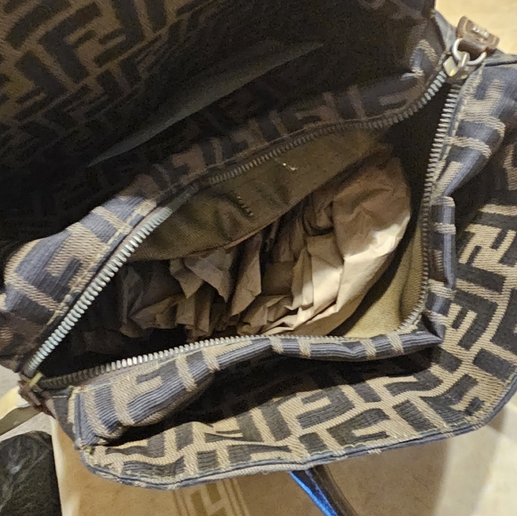 Authentic vintage Fendi - Picture 4 of 6